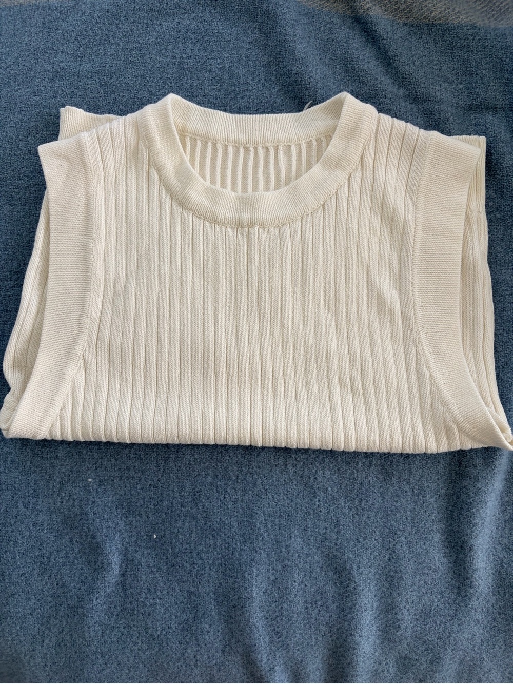 Commense Cream Ribbed Knit Tank Top - Picture 3 of 3